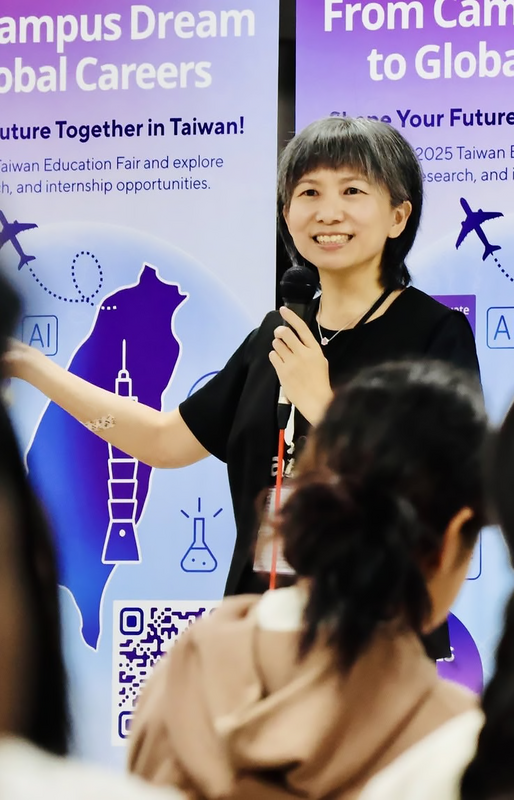 葉美華圖片